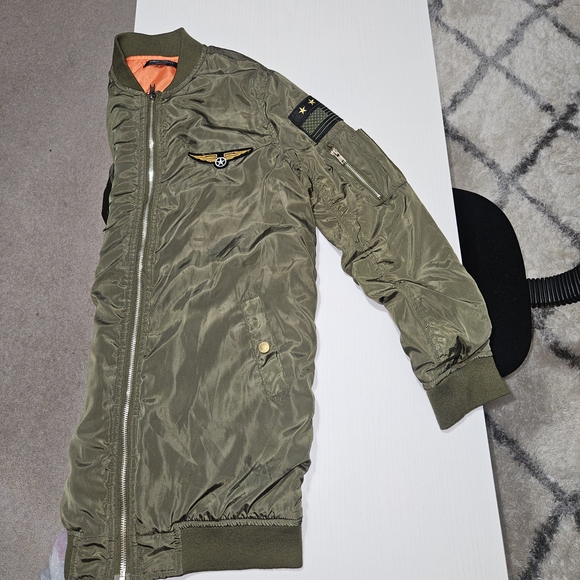 Romeo & Juliet Couture Olive Bomber Jacket - Picture 3 of 9